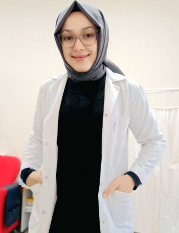 Esin KURA